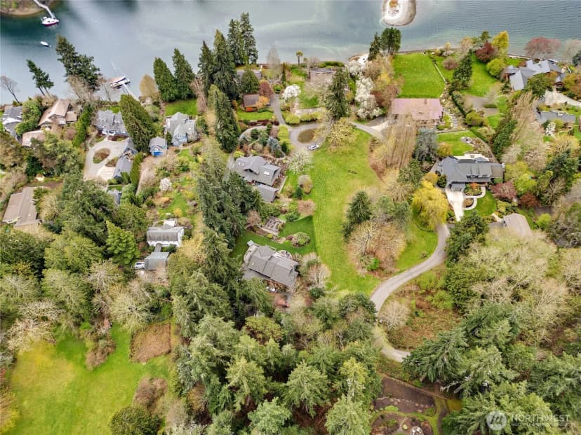 Property photo for 9190 Fox Cove Lane Ne, Bainbridge Island photo 14
