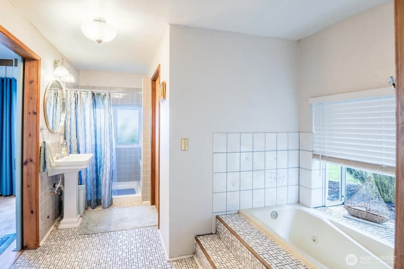 Property photo for 9513 Villa Beach Road, Anderson Island photo 21