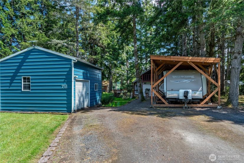 Property photo for 711 E Herron Boulevard Nw, Lakebay photo 22