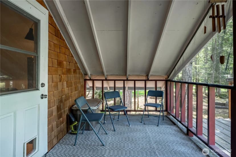 Property photo for 711 E Herron Boulevard Nw, Lakebay photo 18