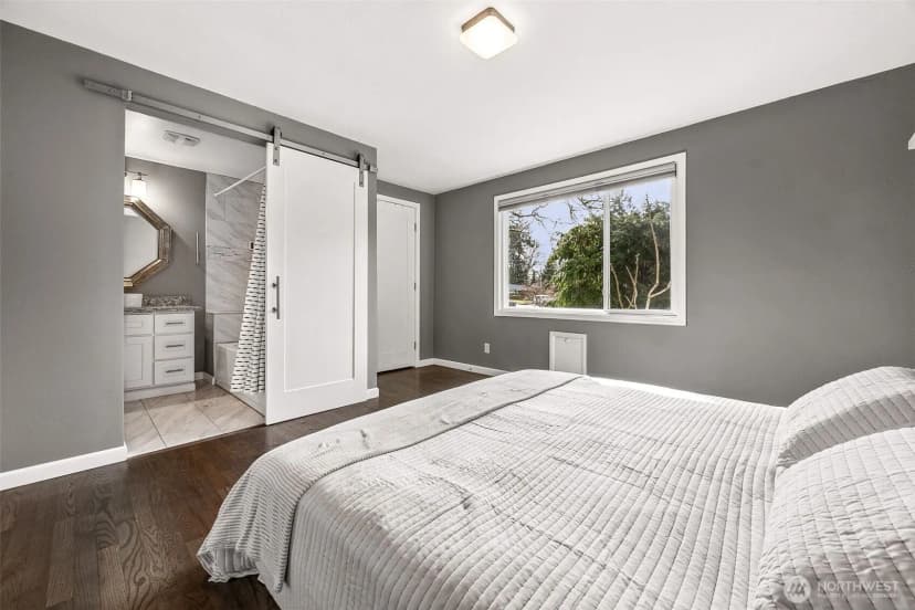 Property photo for 9036 Dalwood Road Sw, Lakewood photo 18