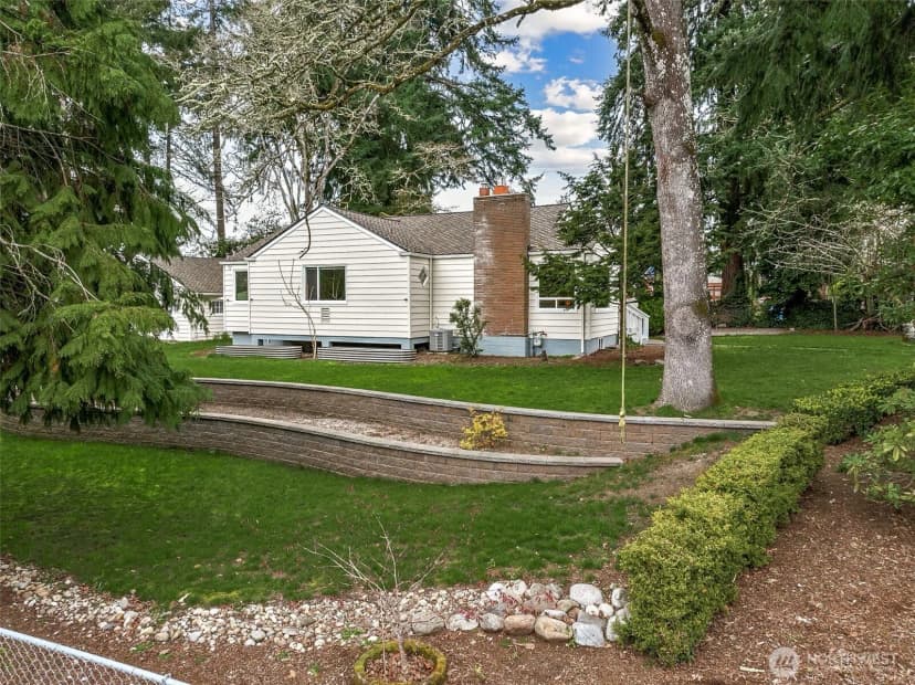 Property photo for 9036 Dalwood Road Sw, Lakewood photo 34