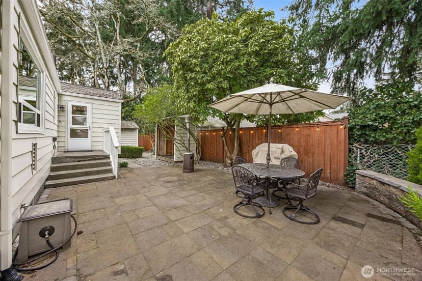 Property photo for 9036 Dalwood Road Sw, Lakewood photo 15