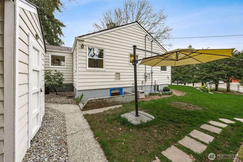 Property photo for 9036 Dalwood Road Sw, Lakewood photo 36
