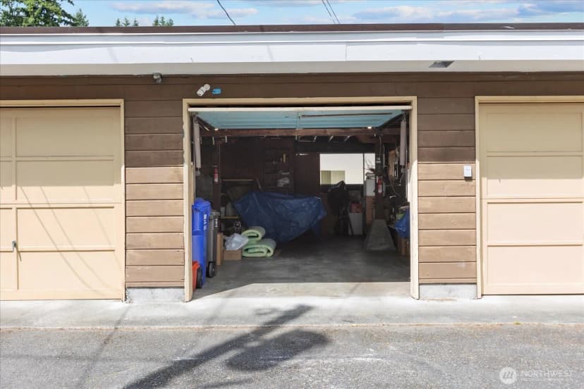 Property photo for 1501 52nd Street Se #1, Everett photo 28
