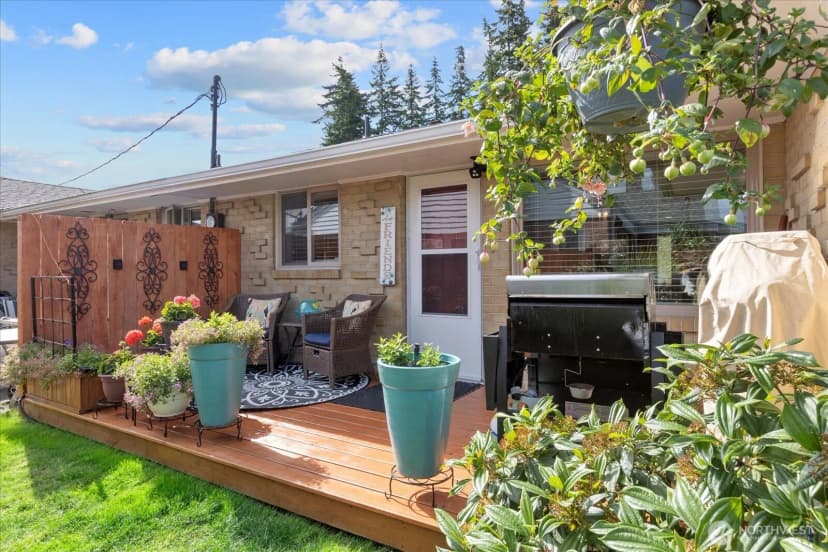 Property photo for 1501 52nd Street Se #1, Everett photo 27