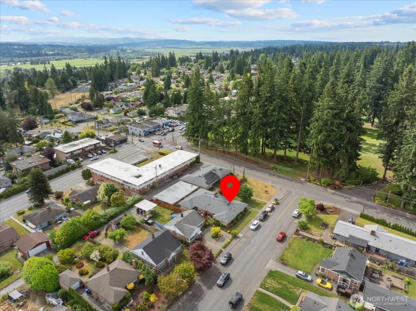 Property photo for 1501 52nd Street Se #1, Everett photo 32