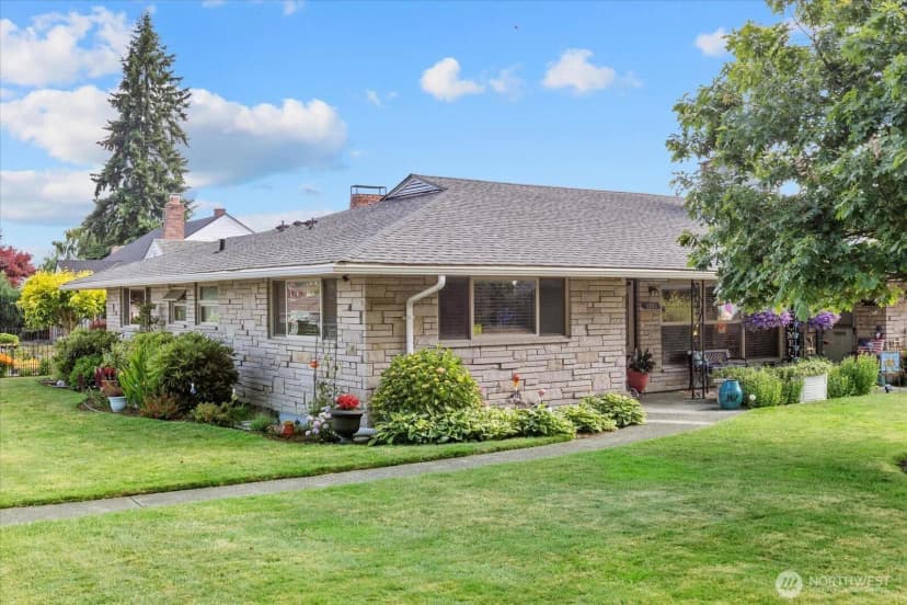 Property photo for 1501 52nd Street Se #1, Everett