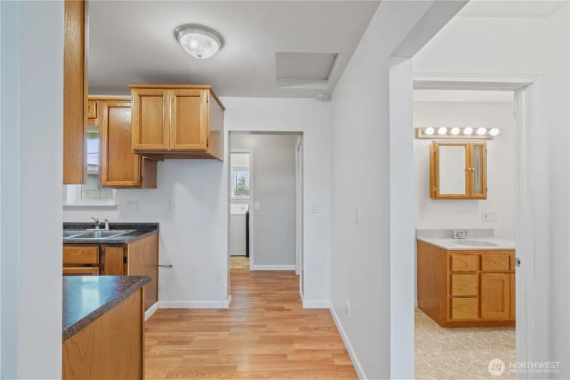 Property photo for 1513 W Market Street, Aberdeen photo 5