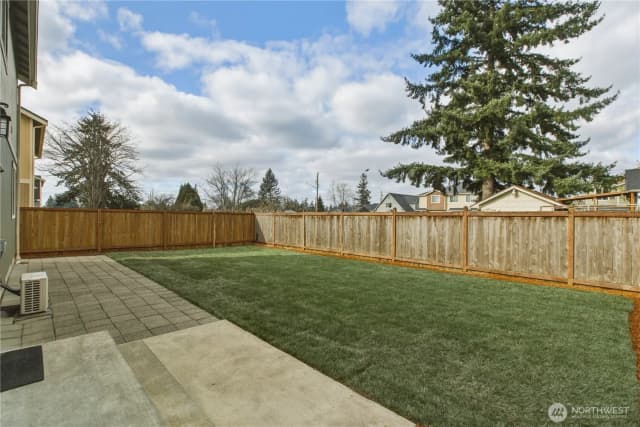 Property photo for 619 E 57th Street Ct, Tacoma photo 2
