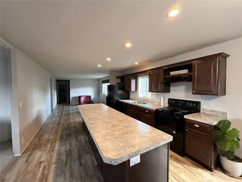 Property photo for 401 Peachtree Place Sw, Mattawa photo 5