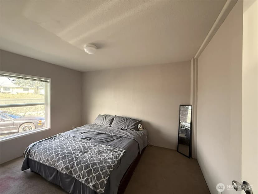 Property photo for 401 Peachtree Place Sw, Mattawa photo 18