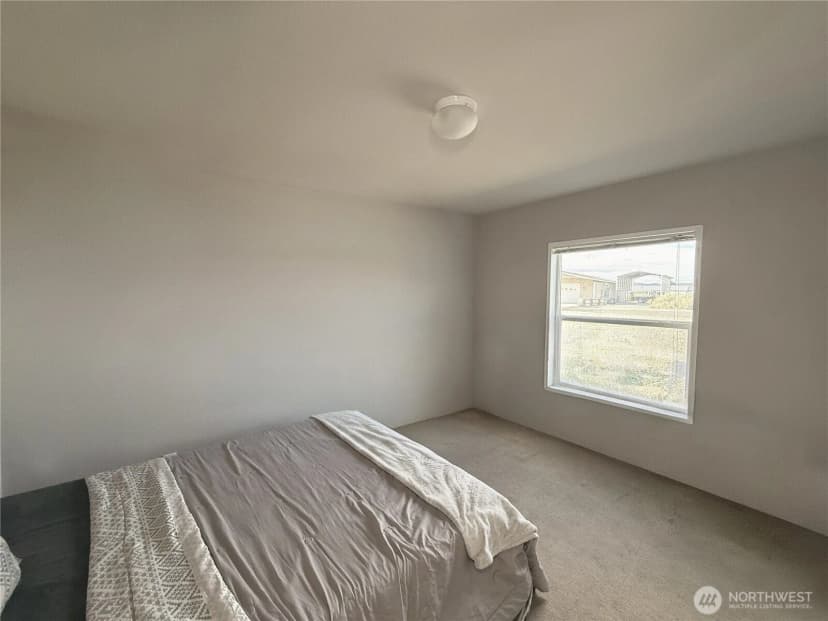 Property photo for 401 Peachtree Place Sw, Mattawa photo 15