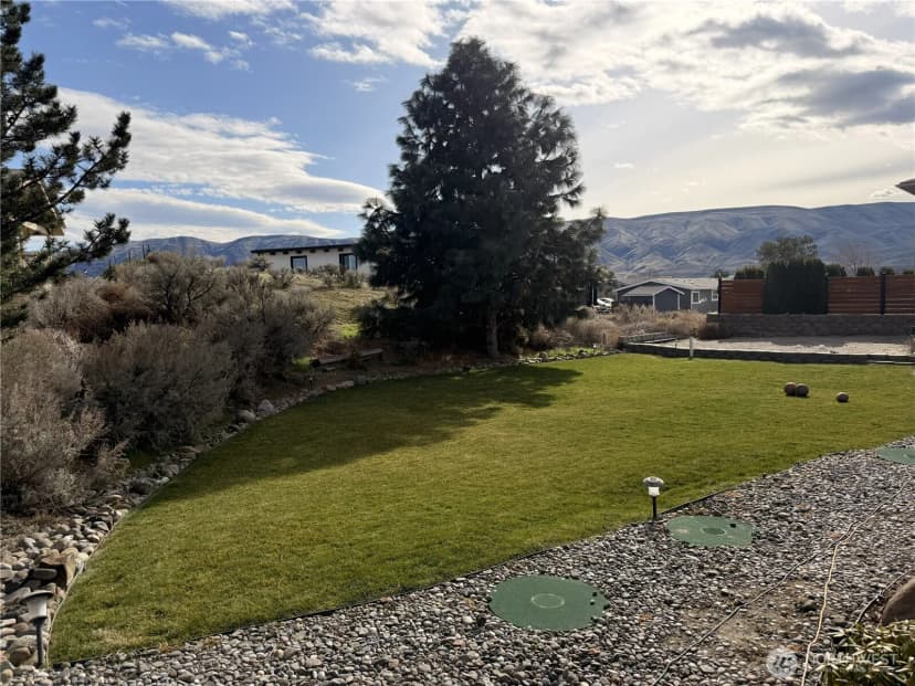 Property photo for 401 Peachtree Place Sw, Mattawa photo 24