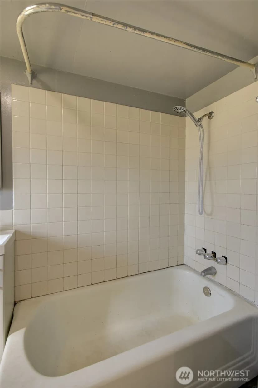 Property photo for 1017 W Marion, Aberdeen photo 19