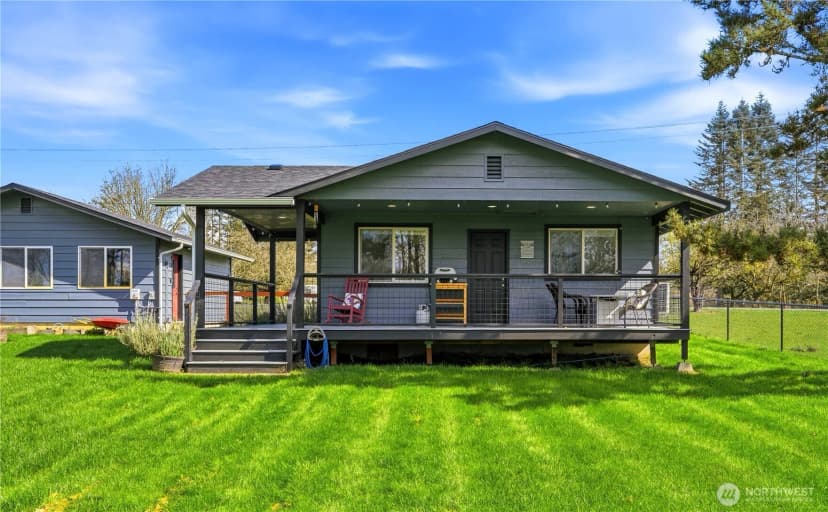 Property photo for 8114 Riverview Road, Snohomish