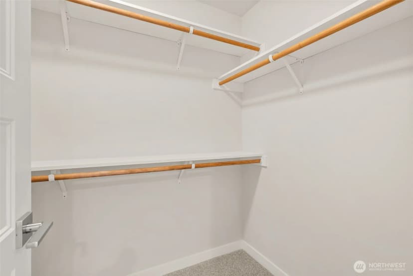 Property photo for 9001 Wyatt Court Se, Tumwater photo 27