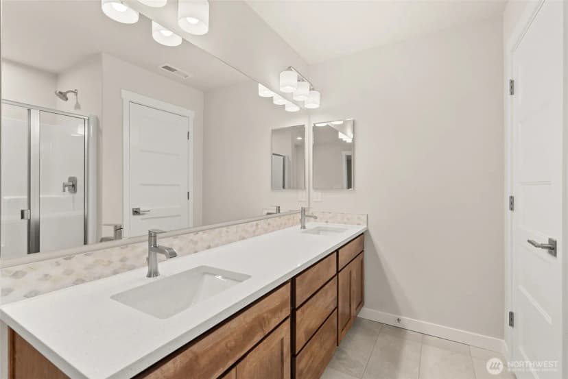 Property photo for 9001 Wyatt Court Se, Tumwater photo 26