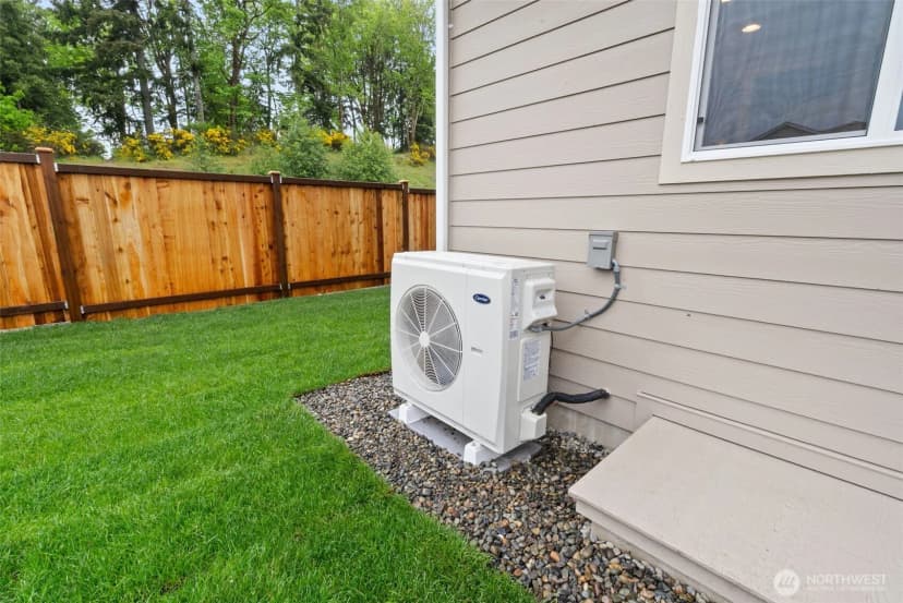 Property photo for 9001 Wyatt Court Se, Tumwater photo 39