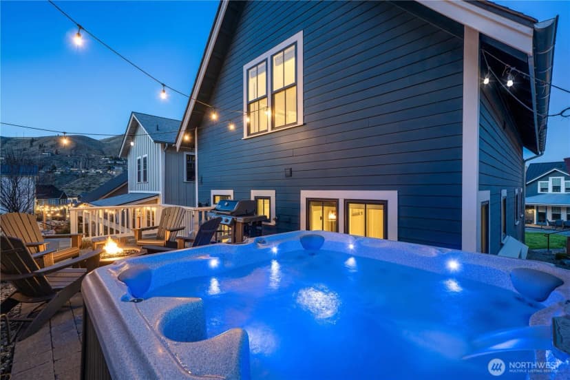 Property photo for 523 Mackinaw Lane, Chelan photo 3