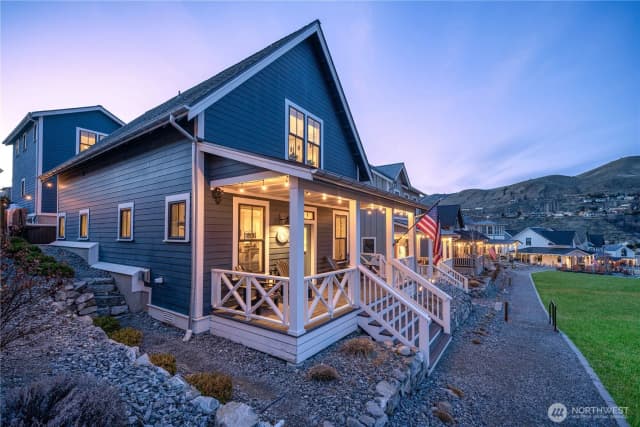 Property photo for 523 Mackinaw Lane, Chelan photo 2