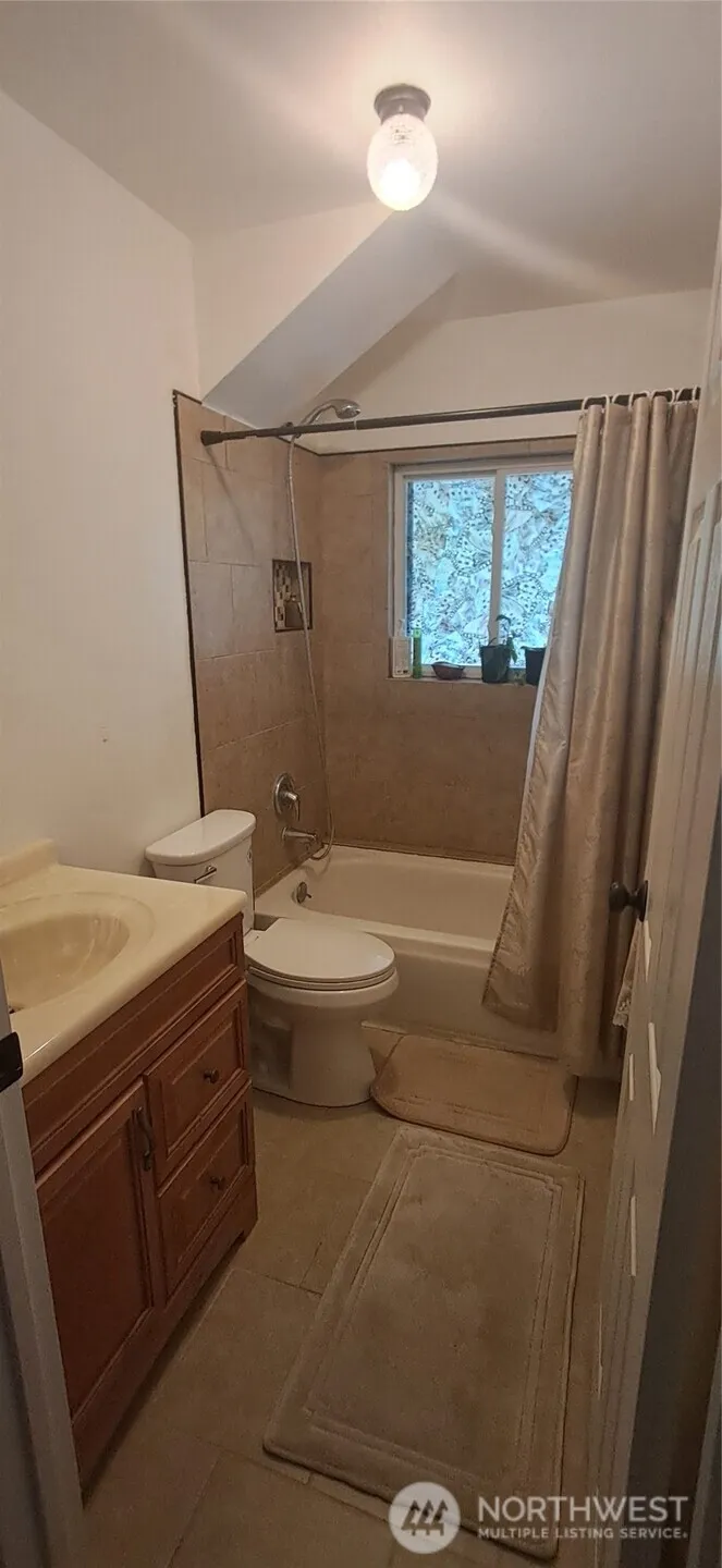 Property photo for 7655 Forest Ridge Drive Ne, Bremerton photo 10