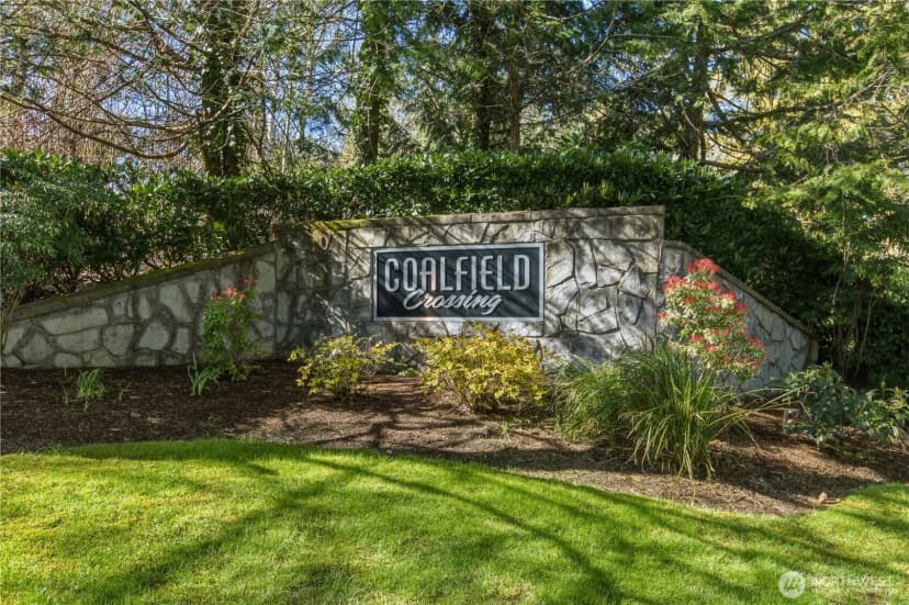 Property photo for 16038 Se 127th Place, Renton photo 2