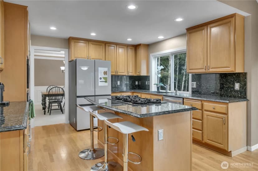 Property photo for 16038 Se 127th Place, Renton photo 12
