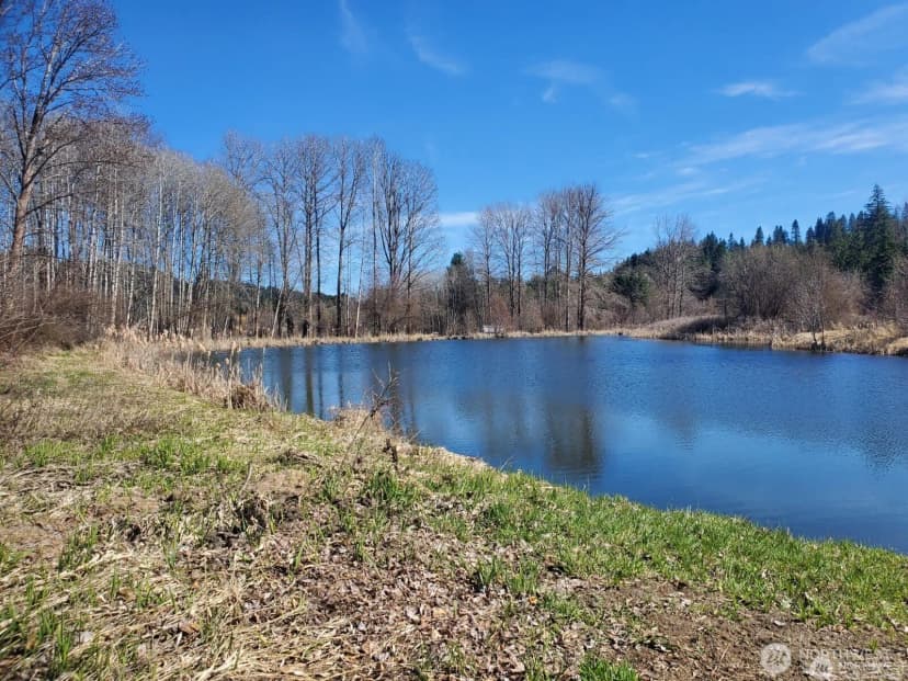 Property photo for 400 Three Lakes Road, Cle Elum photo 2