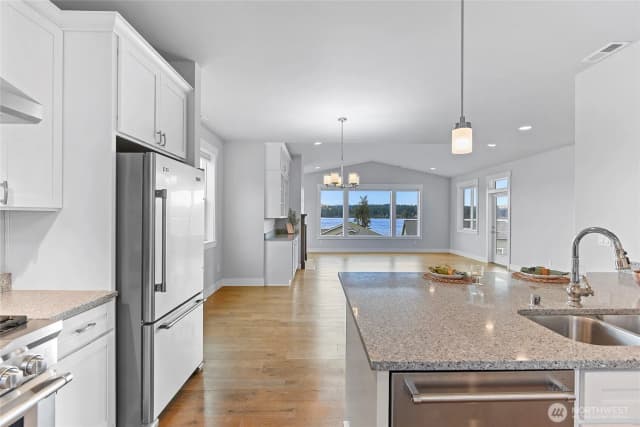 Property photo for 17588 Fjord Drive Ne, Poulsbo photo 5