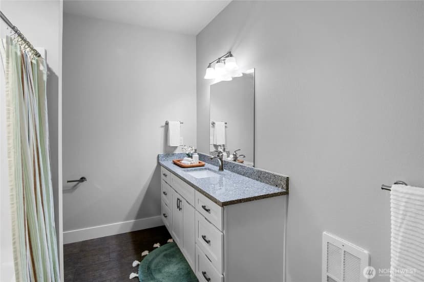 Property photo for 17588 Fjord Drive Ne, Poulsbo photo 32
