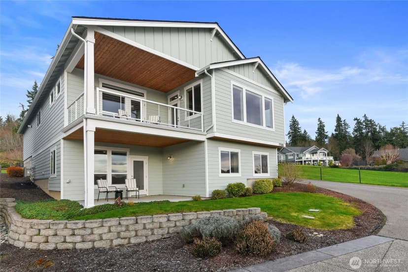 Property photo for 17588 Fjord Drive Ne, Poulsbo photo 2