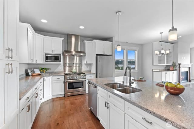 Property photo for 17588 Fjord Drive Ne, Poulsbo photo 4