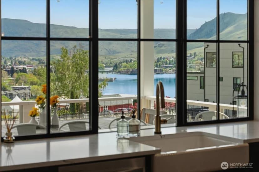 Property photo for 211 Bluebell Court, Chelan photo 13