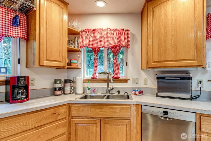 Property photo for 73 Ross Lane, Port Angeles photo 11
