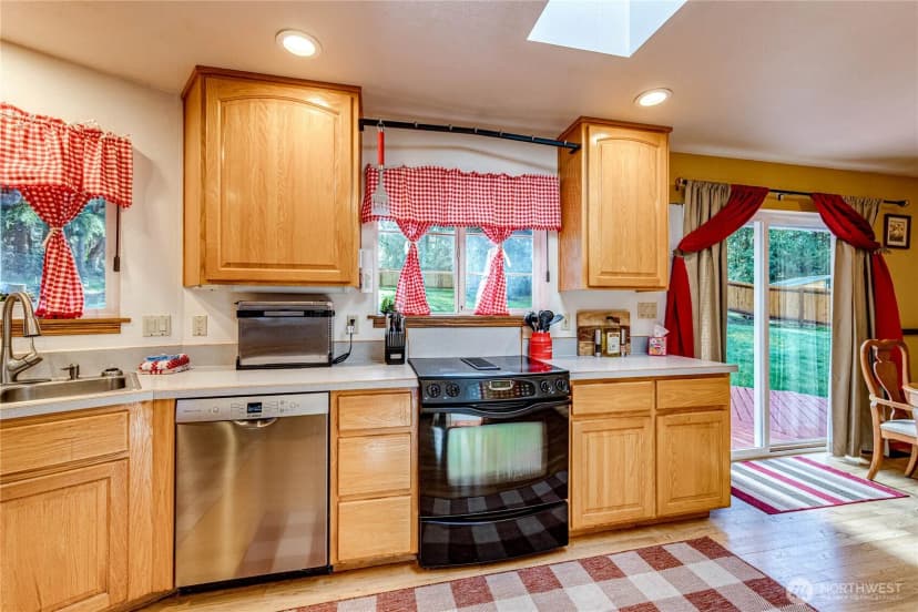 Property photo for 73 Ross Lane, Port Angeles photo 12