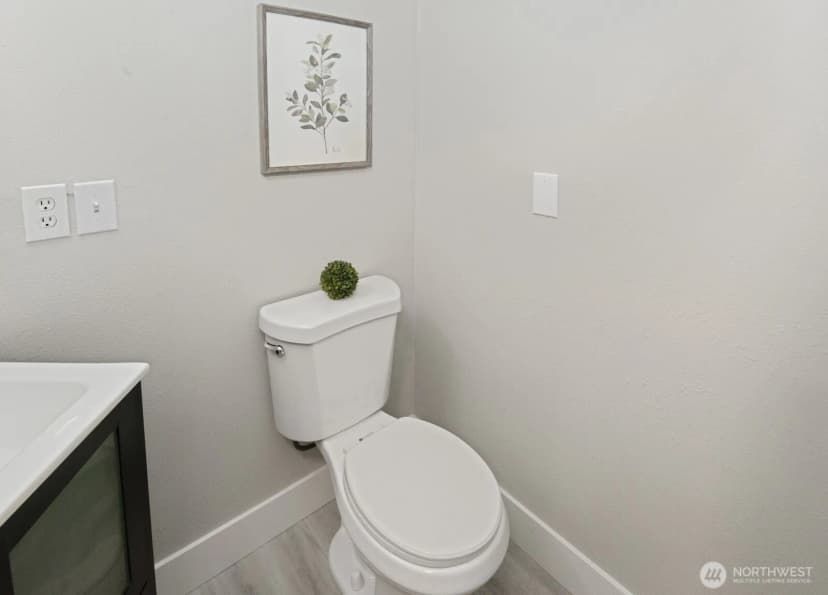 Property photo for 15002 Willow Road Se, Port Orchard photo 12