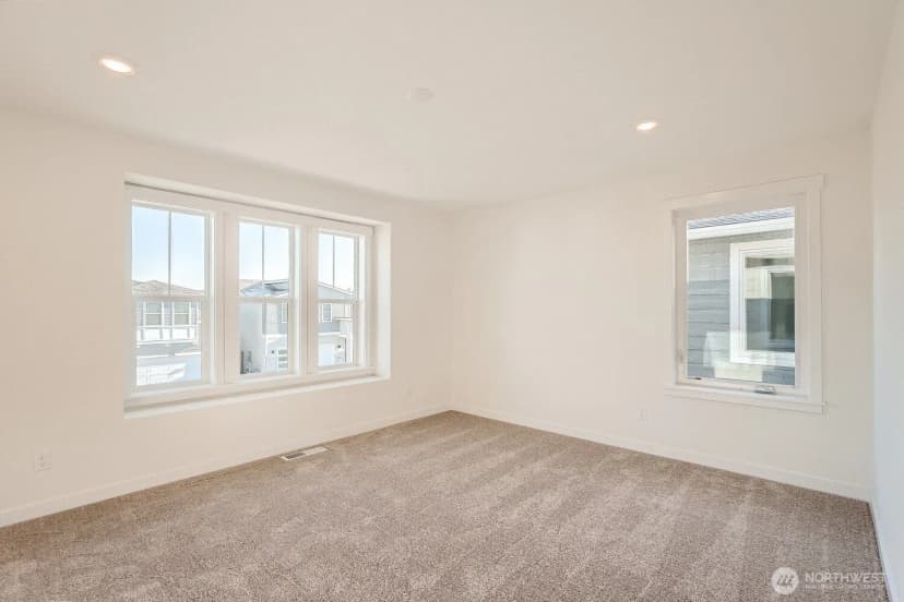 Property photo for 10308 6th Place Se #sw 14, Lake Stevens photo 9