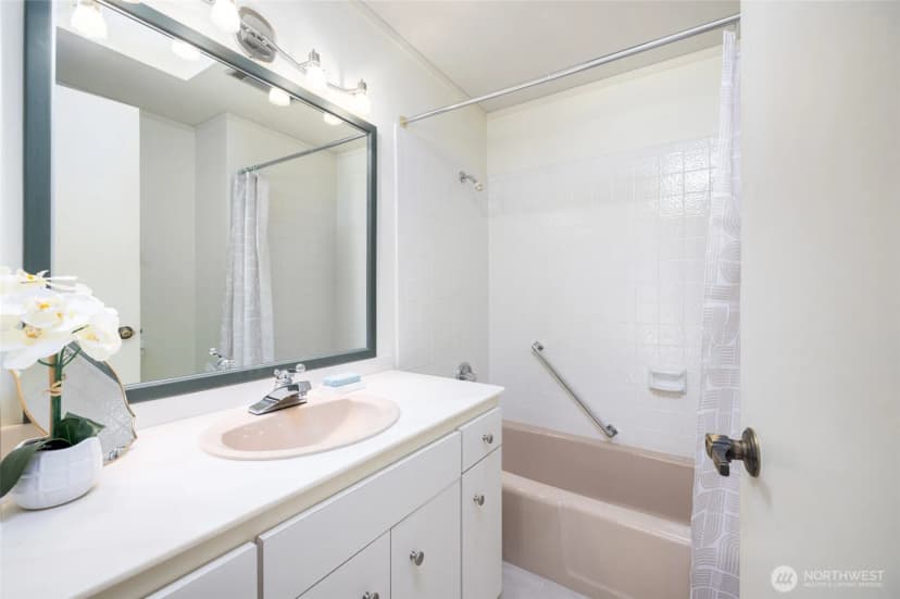 Property photo for 159 Swinomish Dr., La Conner photo 21