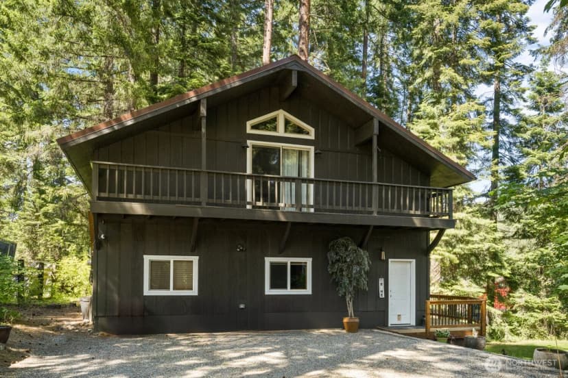 Property photo for 671 W Pacific Avenue, Ronald photo 25