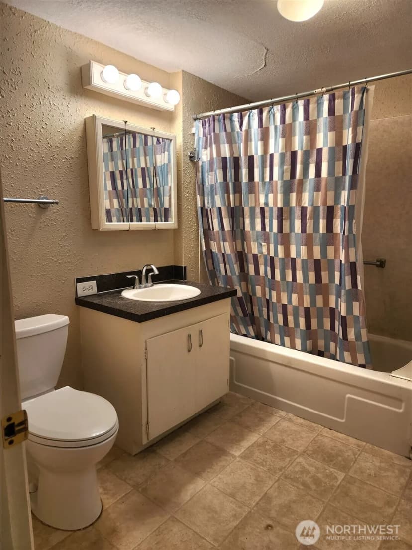 Property photo for 114 Ne Cedar Avenue, College Place photo 26