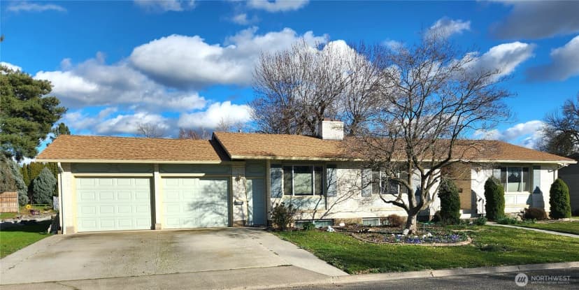 Property photo for 114 Ne Cedar Avenue, College Place photo 25