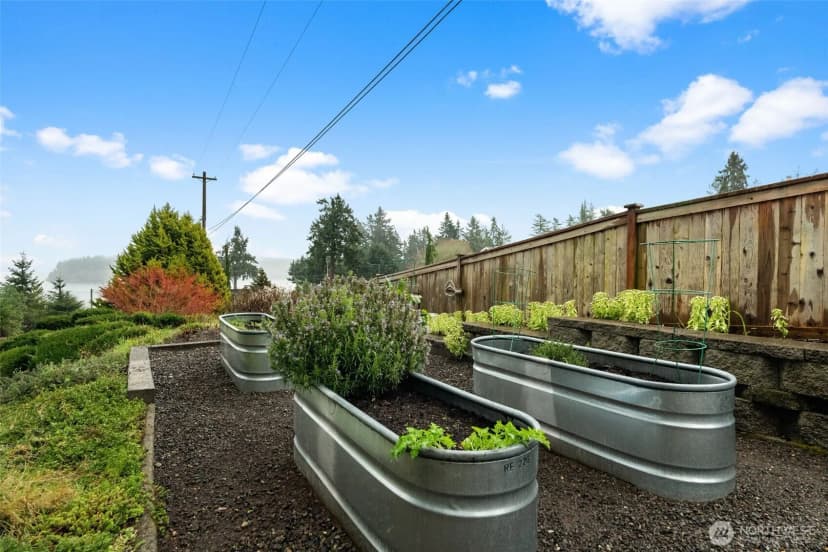 Property photo for 6223 Reid Drive Nw, Gig Harbor photo 38