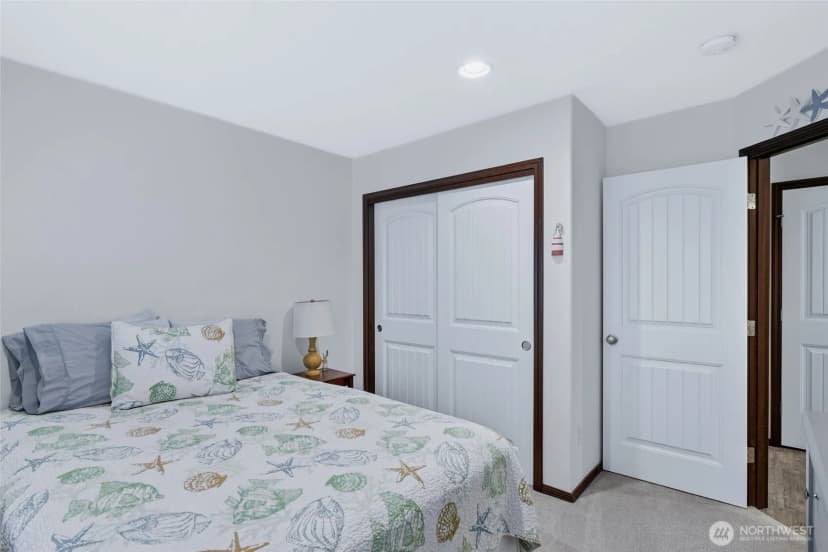 Property photo for 1215 195th Street, Long Beach photo 24