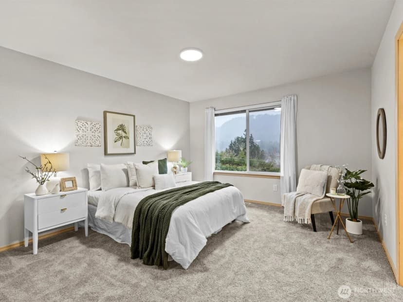 Property photo for 24094 Walker Valley Road, Mount Vernon photo 12