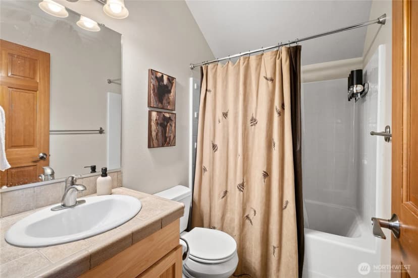Property photo for 261 Tiger Lily Lane, Ronald photo 18