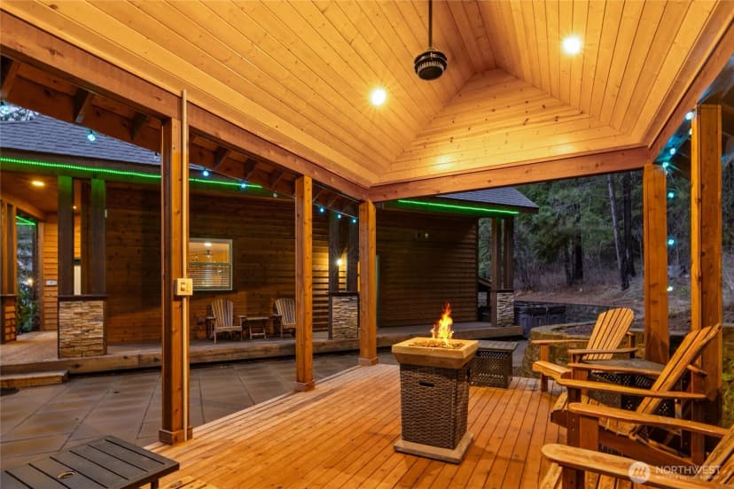 Property photo for 261 Tiger Lily Lane, Ronald photo 25
