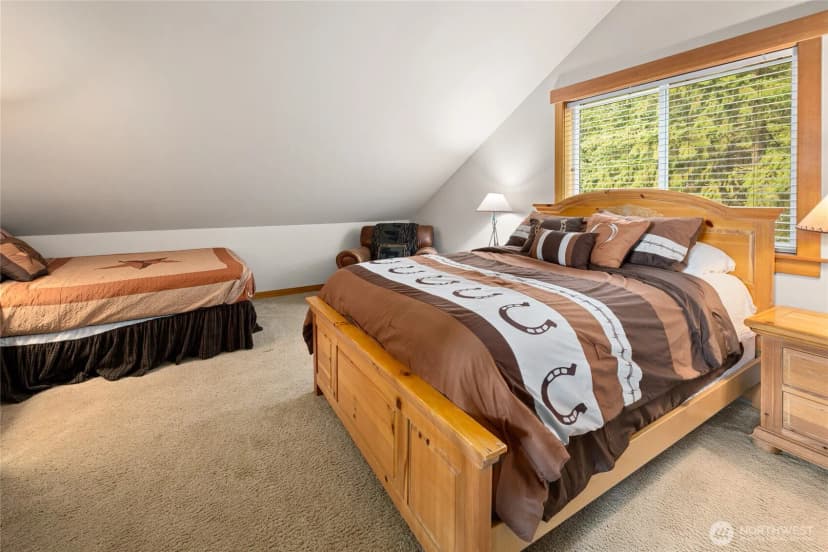 Property photo for 261 Tiger Lily Lane, Ronald photo 17