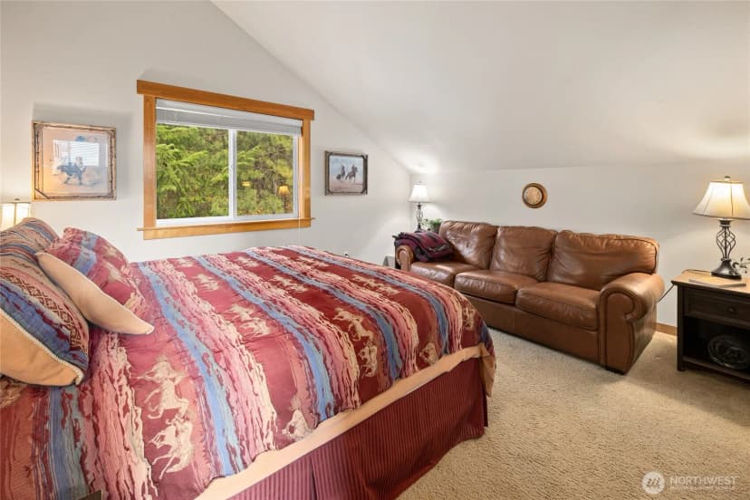 Property photo for 261 Tiger Lily Lane, Ronald photo 16