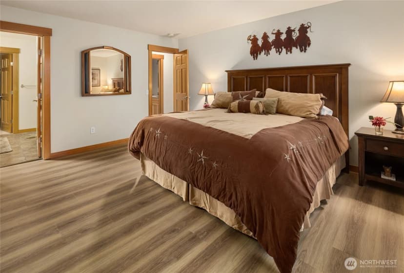 Property photo for 261 Tiger Lily Lane, Ronald photo 10
